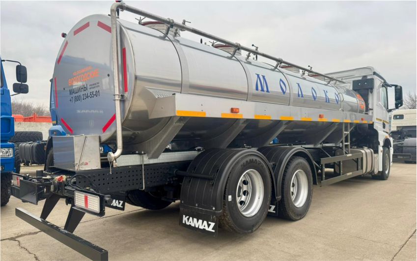 Молоковоз-цистерна на шасси КАМАЗ 65658, модель 78062М